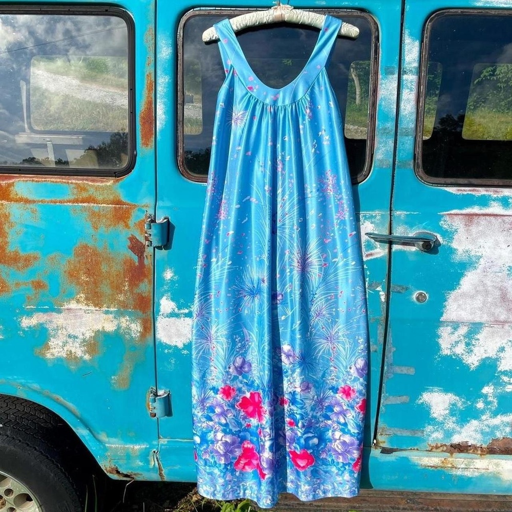 60s travel lite mod non sheer nylon dress cascading floral burst cascading print